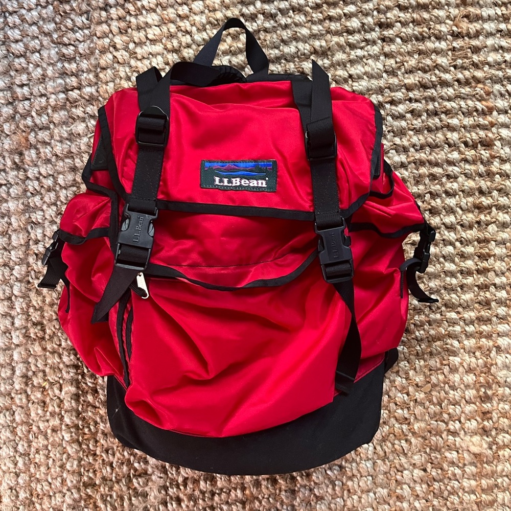Vintage LL Bean Continental Rucksack Backpack in Red Nylon